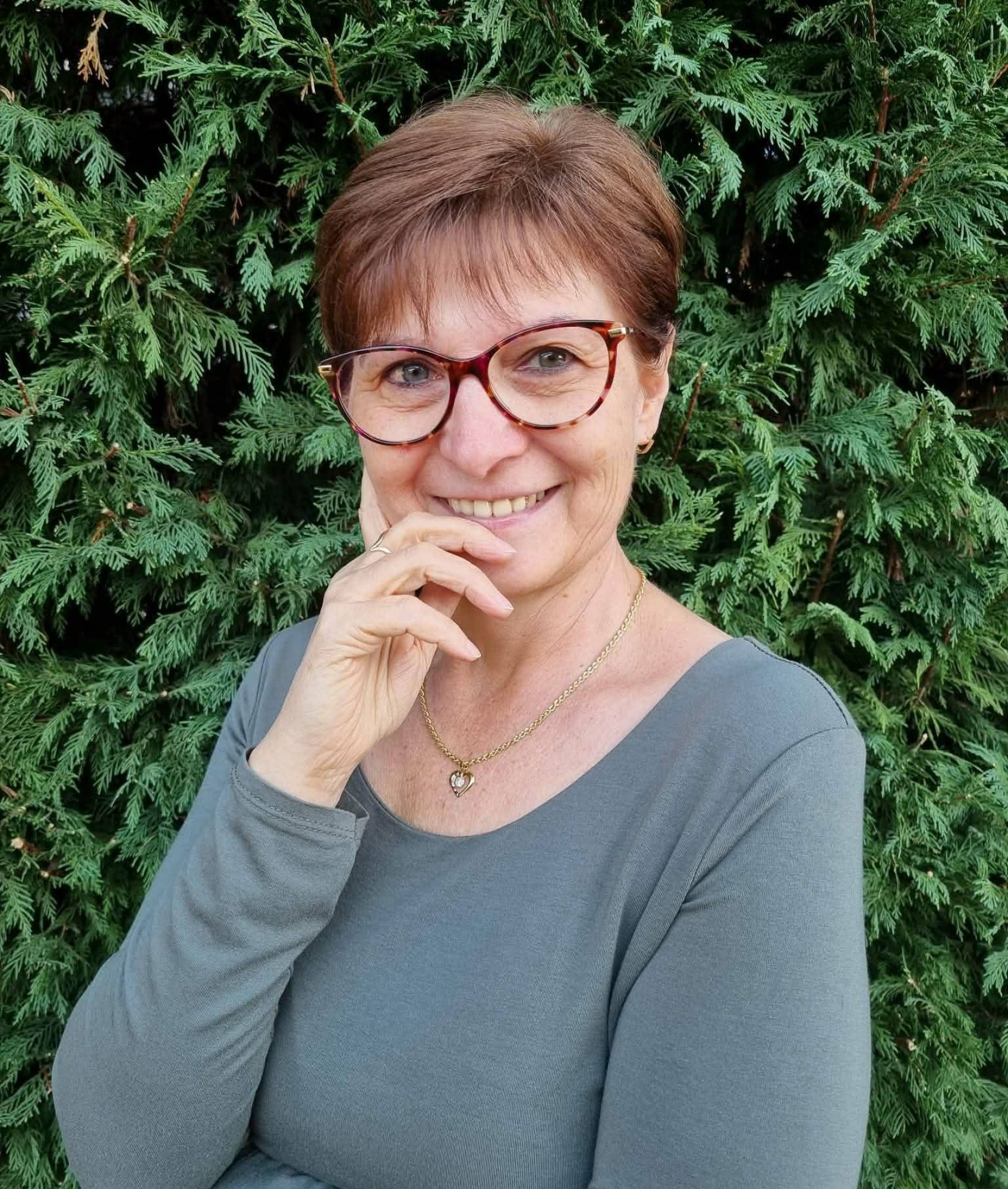 Éva